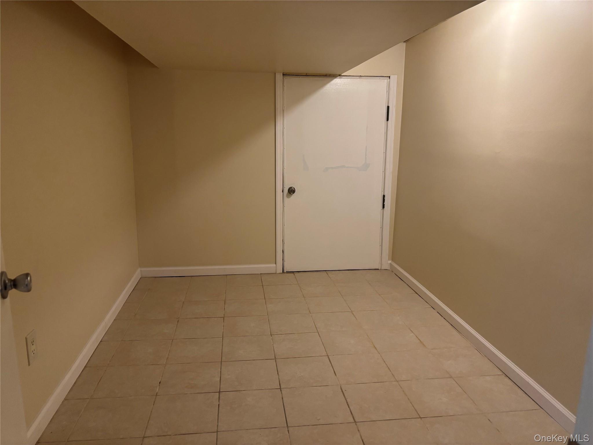 146-15 221st Street Property Photo 34