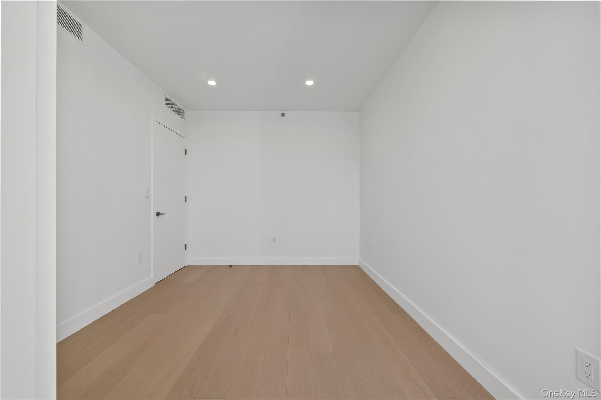 150-02 Northern Boulevard 3a Property Photo 22