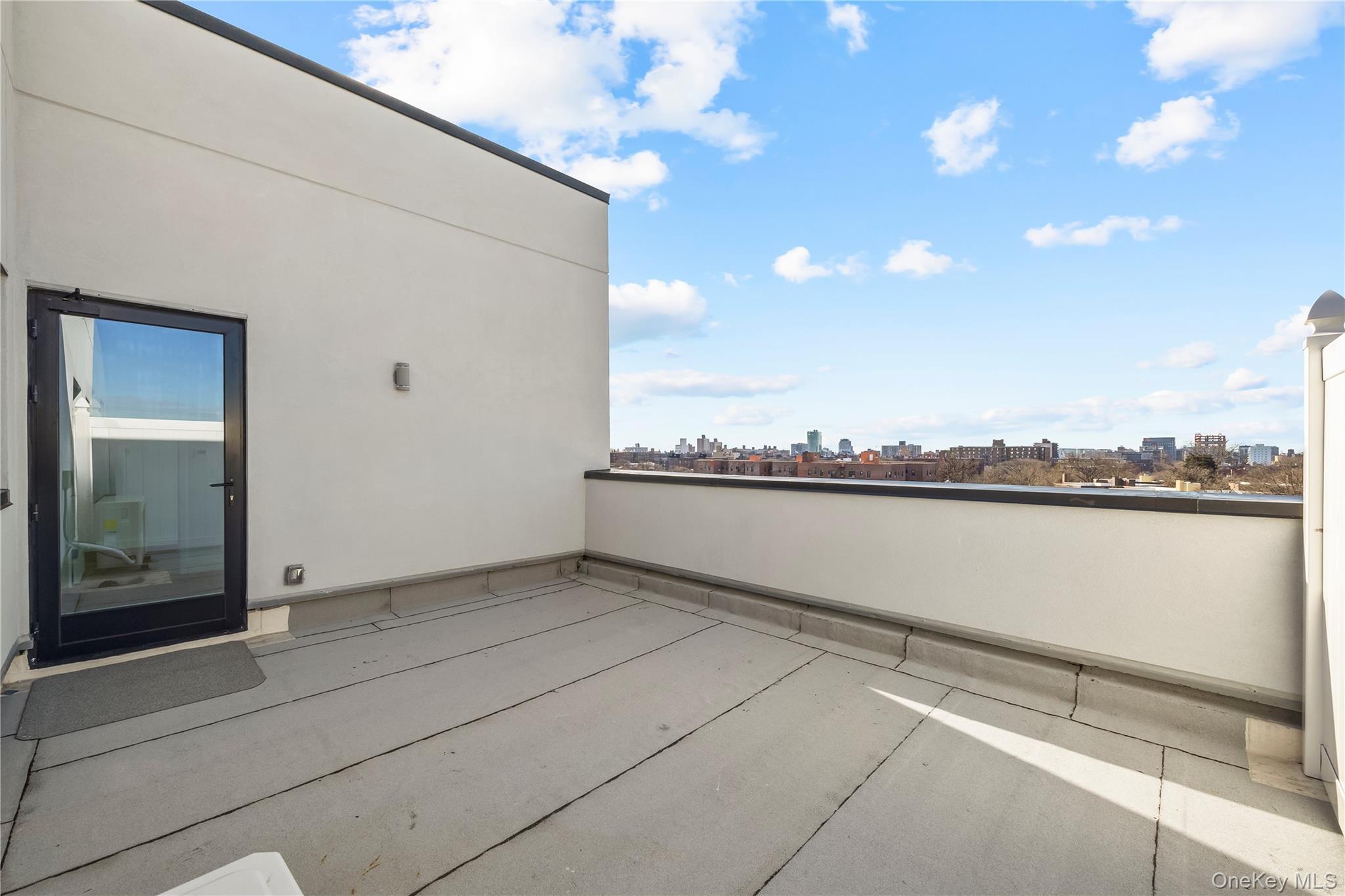 150-02 Northern Boulevard 6e Property Photo 4