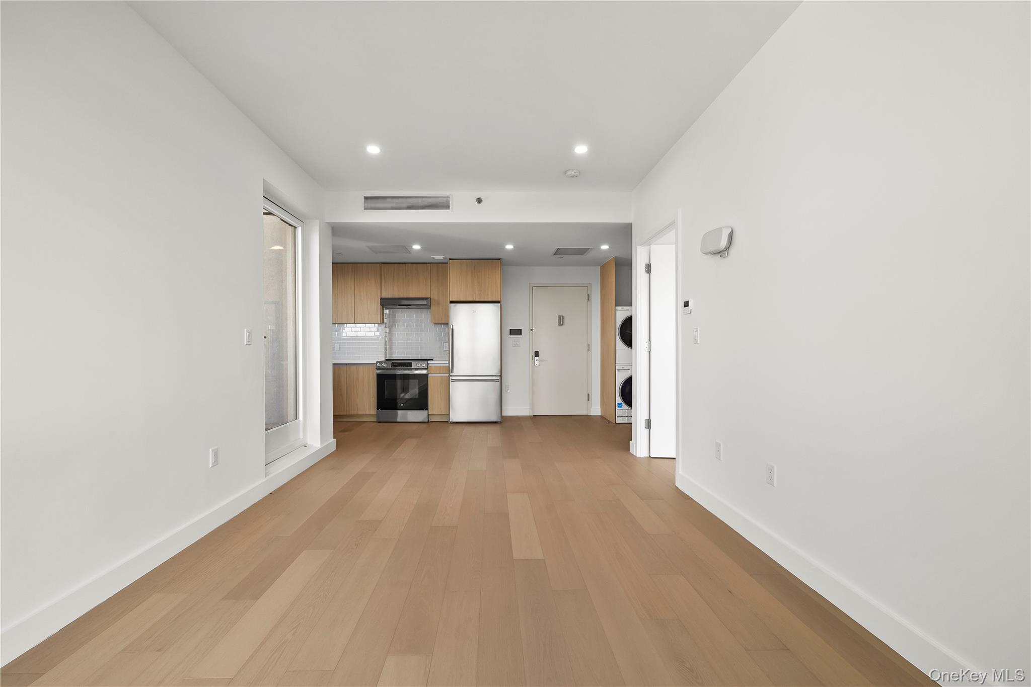 150-02 Northern Boulevard 6e Property Photo 8