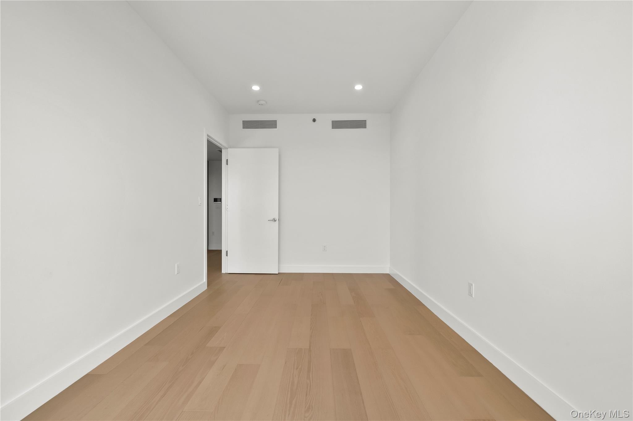 150-02 Northern Boulevard 6e Property Photo 13
