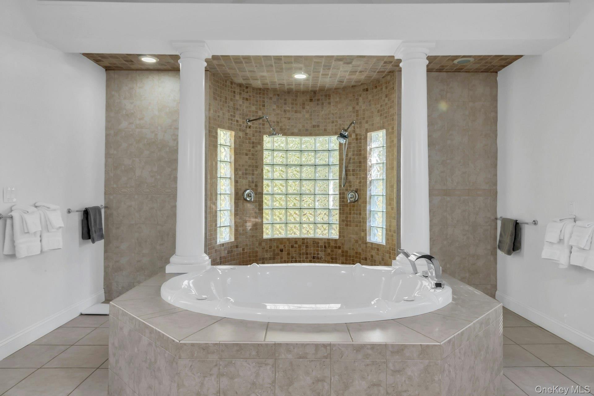 10 Bay Woods Drive Property Photo 32