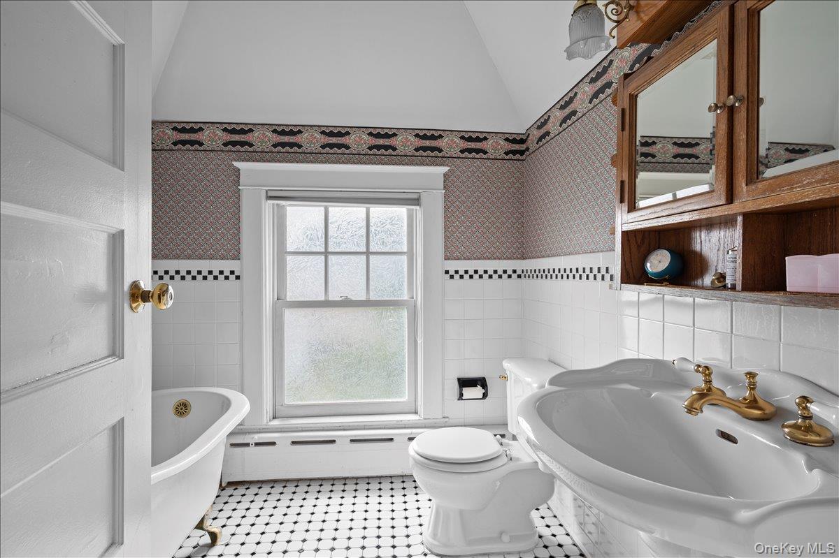 126 Greenridge Avenue Property Photo 32