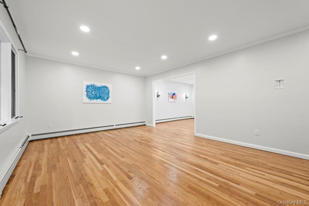 43 Points Of View Property Photo 5