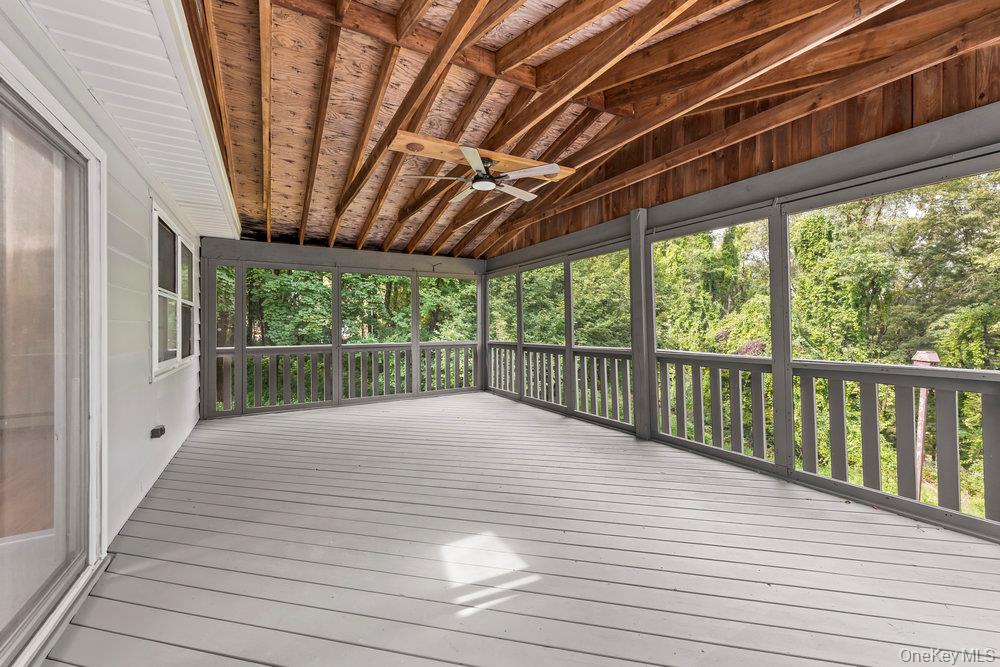 43 Points Of View Property Photo 23