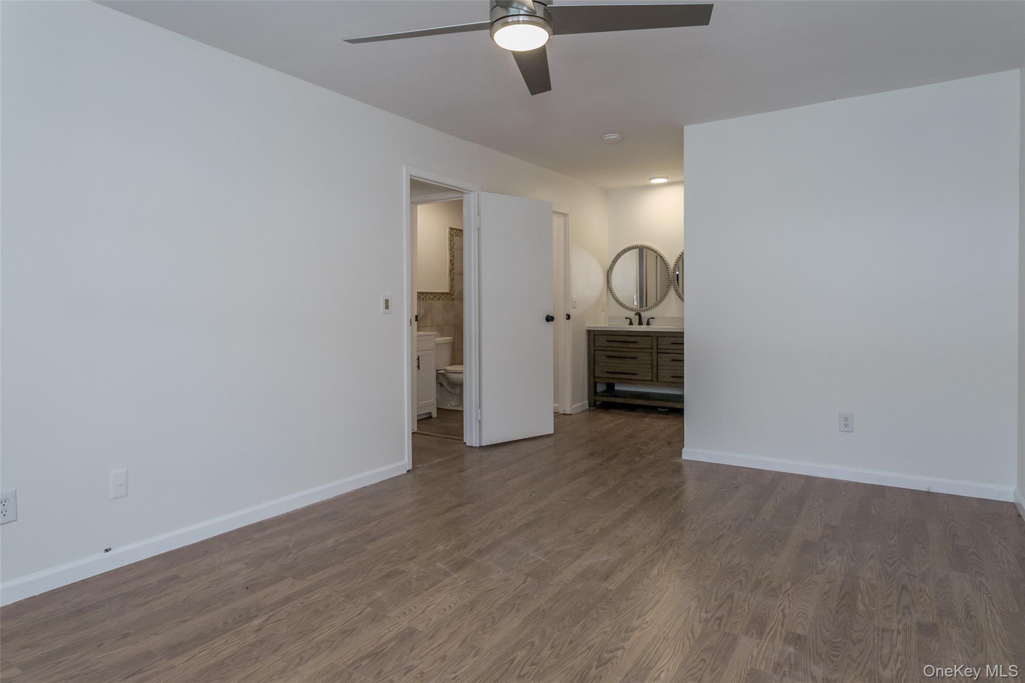 2113 Whispering Hills Property Photo 9