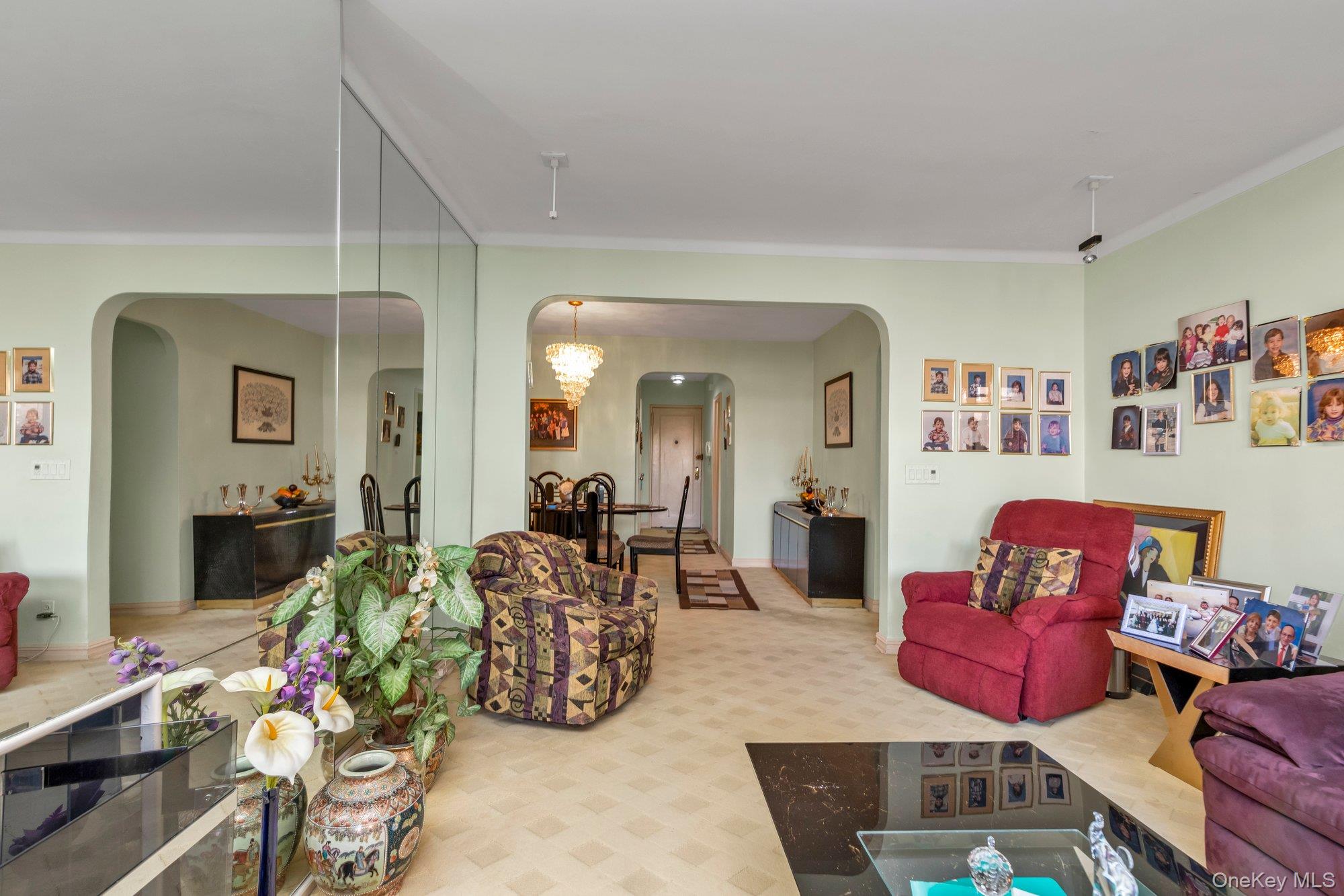 69-10 Yellowstone Boulevard 210 Property Photo 4