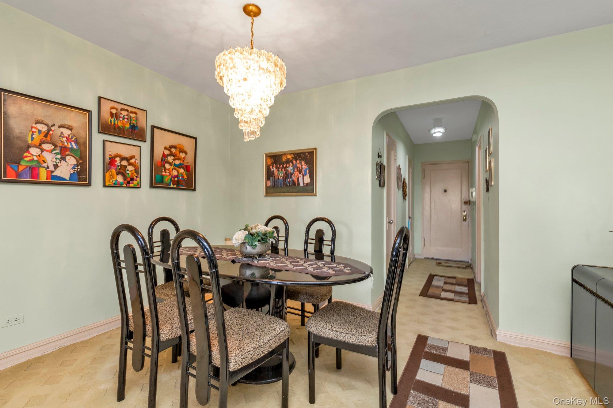 69-10 Yellowstone Boulevard 210 Property Photo 5