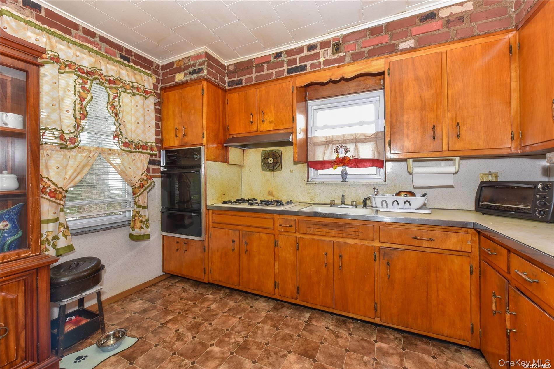 115-51 115th Street Property Photo 22