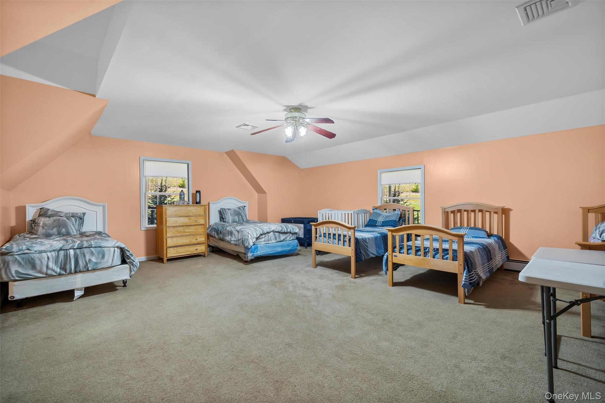 12 Damian Court Property Photo 22