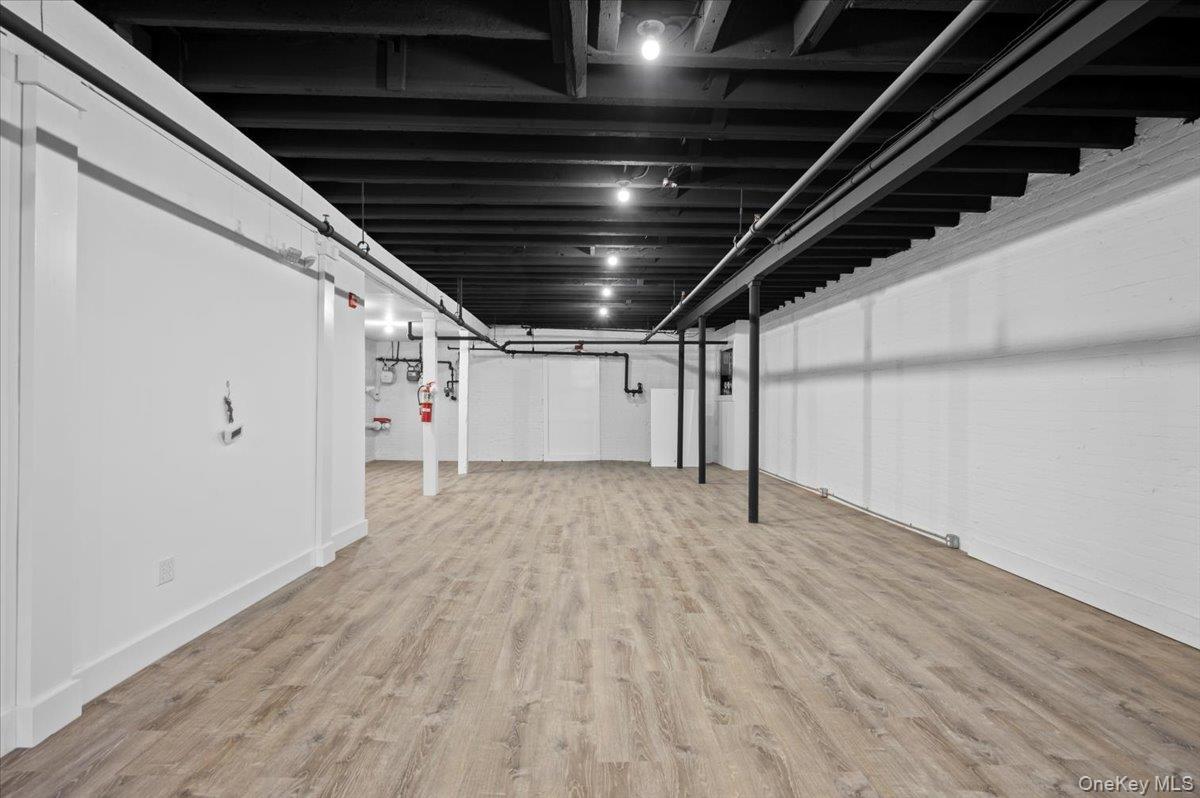 74 S Broadway Property Photo 20