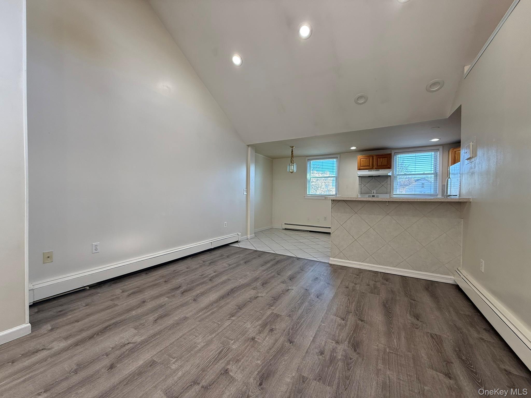 51 Schneider Avenue 2a Property Photo 9