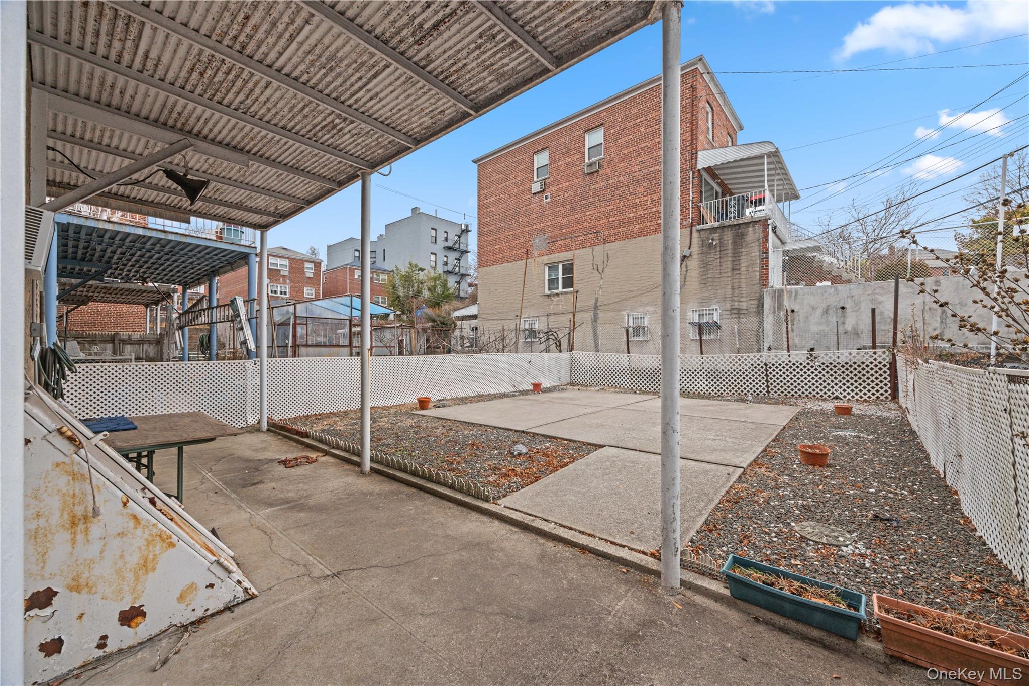 2004 Bogart Avenue Property Photo 23