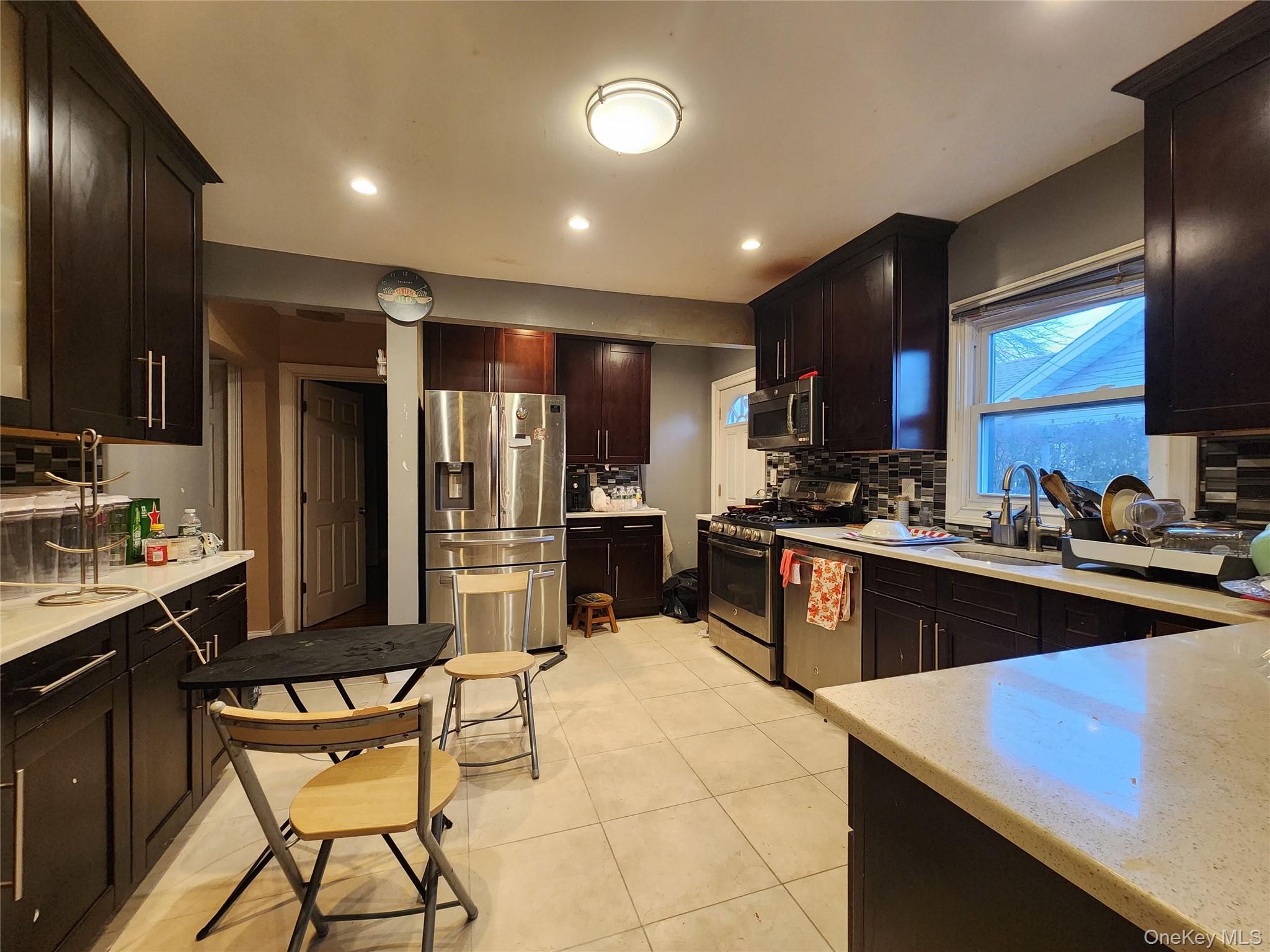 883 Mckenna Avenue Property Photo 10
