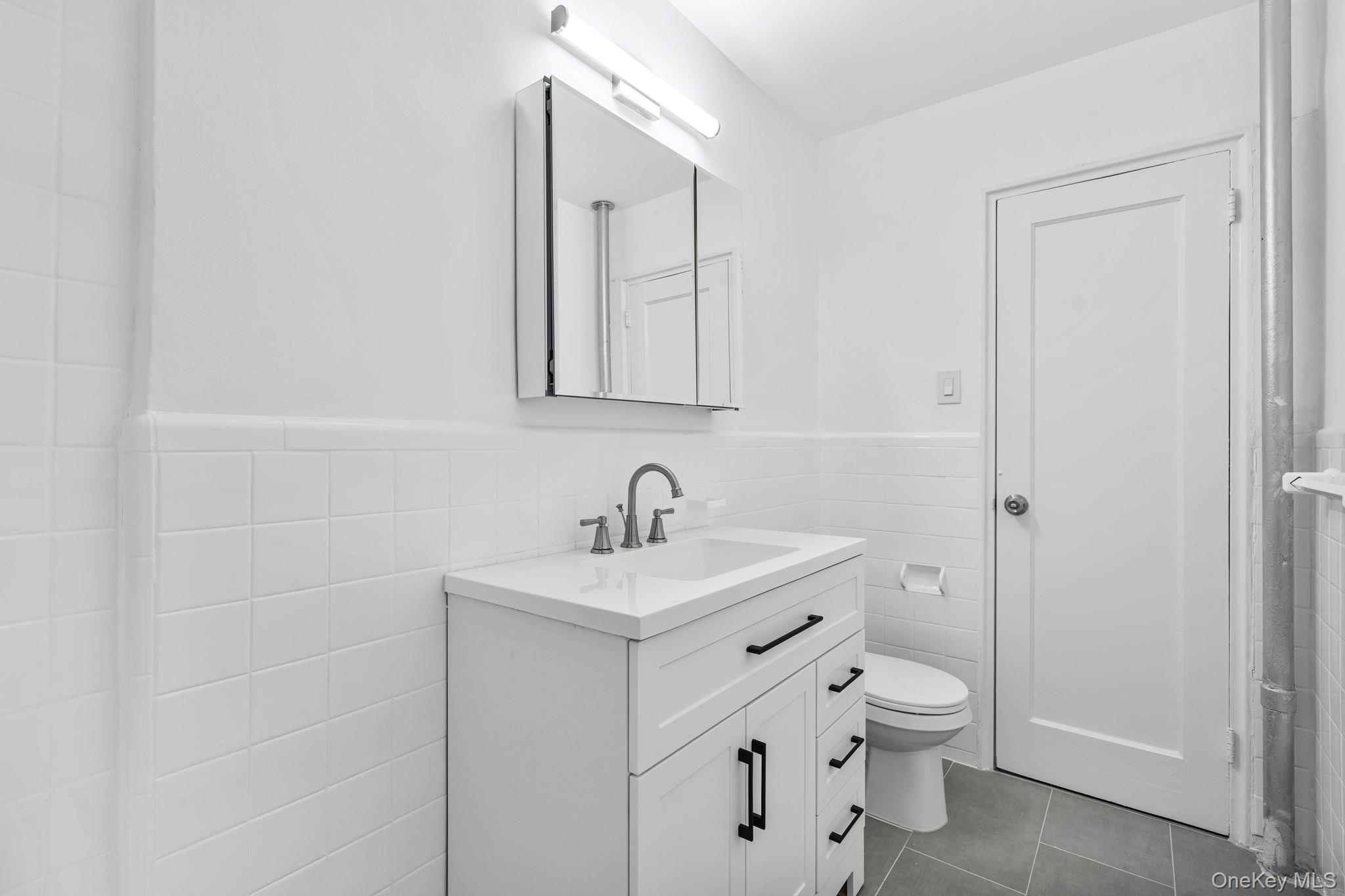 32-25 88 Street 310 Property Photo 10