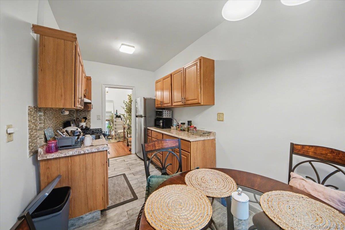 1045 Anderson Avenue 3d Property Photo 14