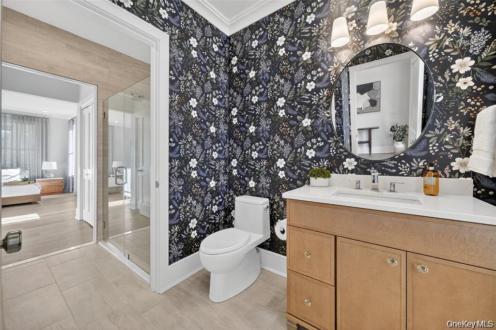 1820 Soundview Court Property Photo 4