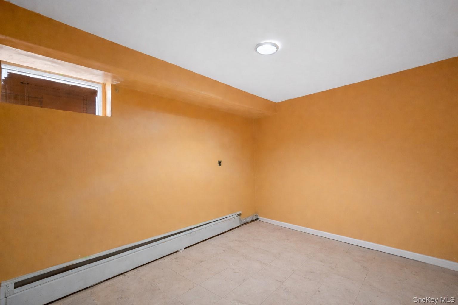 8911 Avenue M Property Photo 10