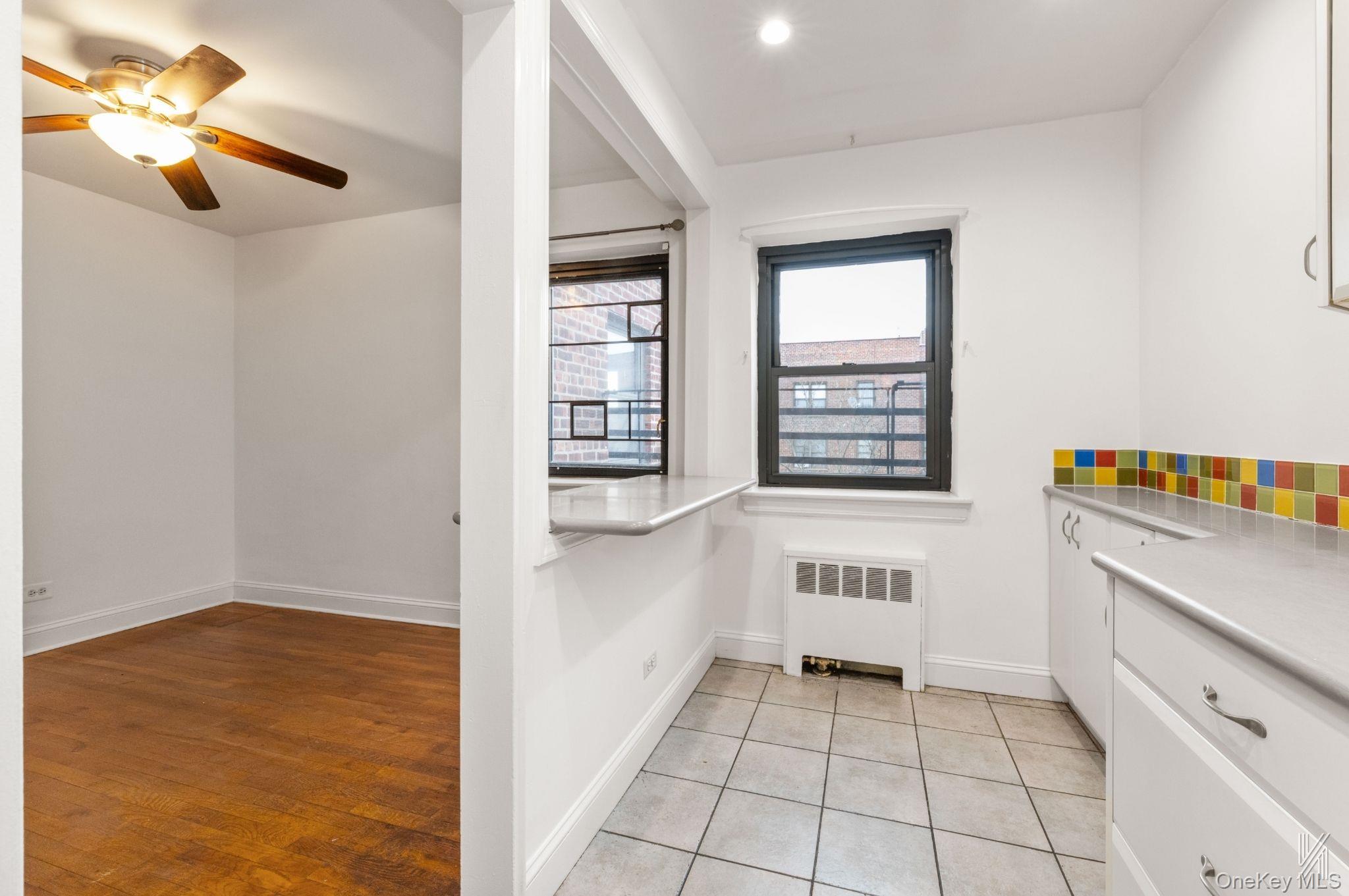 34-10 94th Street 6g Property Photo 4