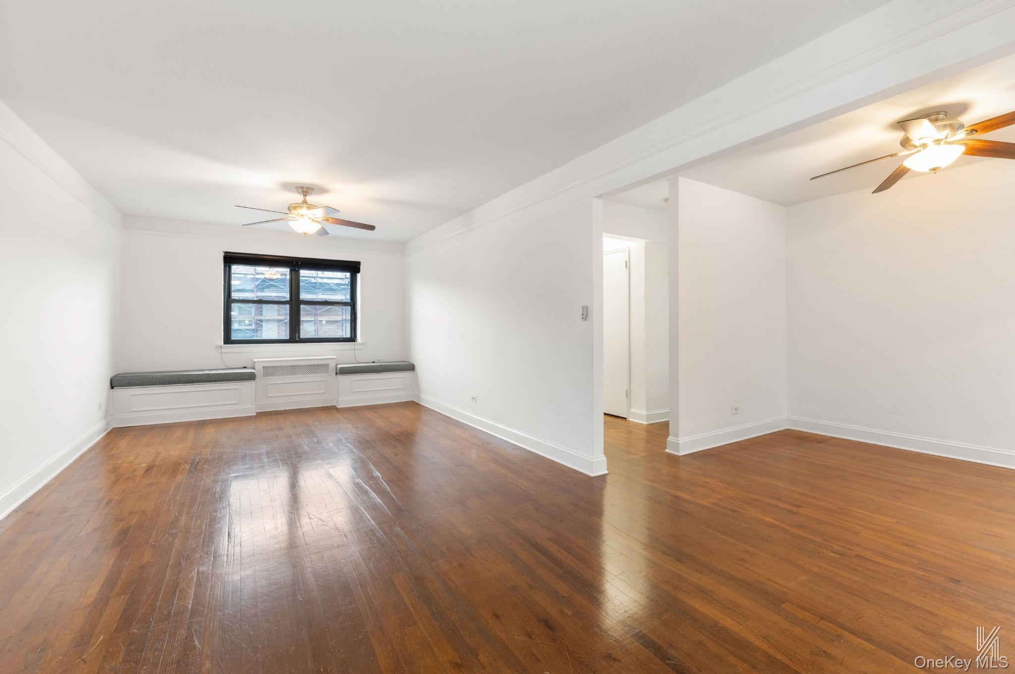 34-10 94th Street 6g Property Photo 5
