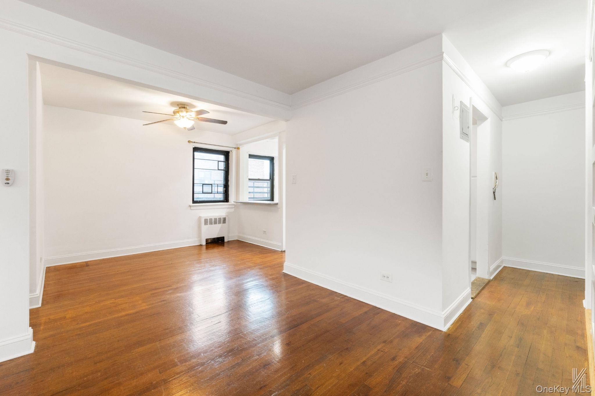 34-10 94th Street 6g Property Photo 11