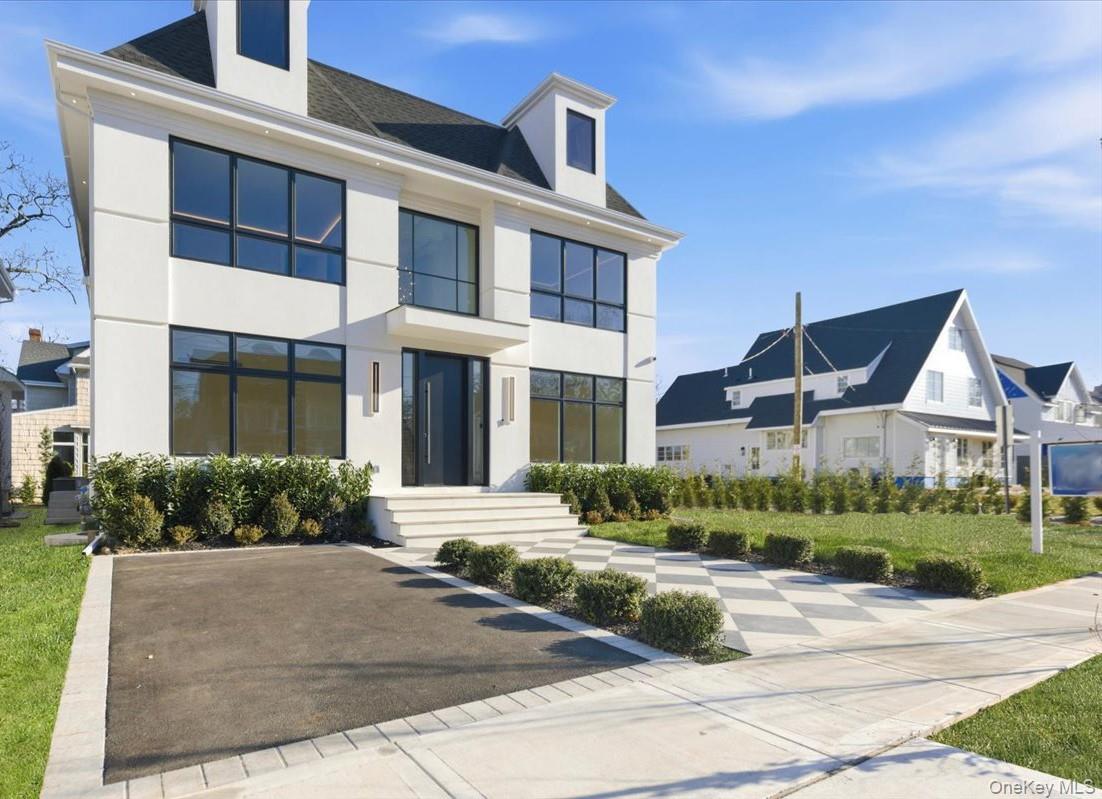 132 Park Street Property Photo 2