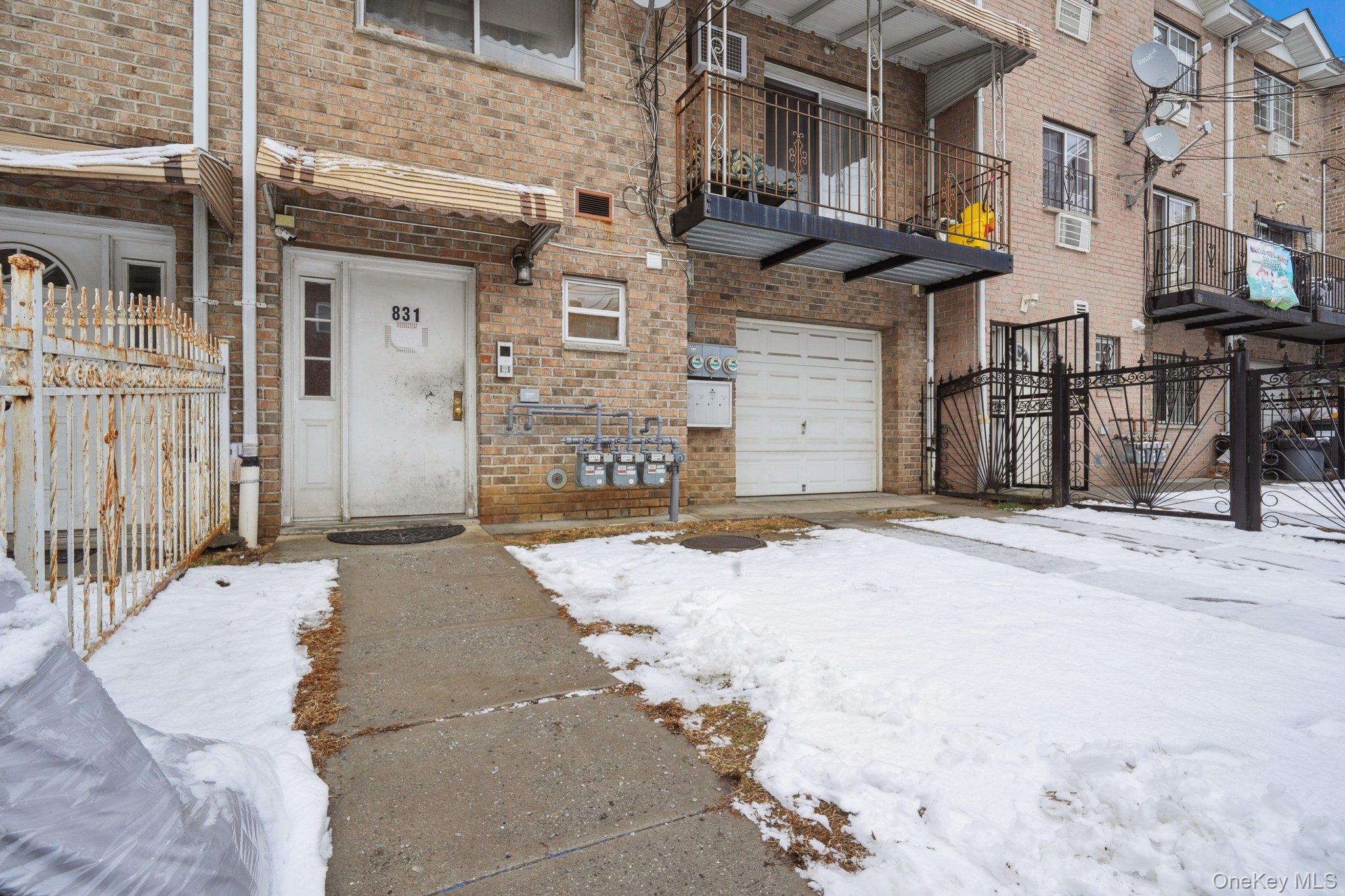831 E 221st Street Property Photo 2