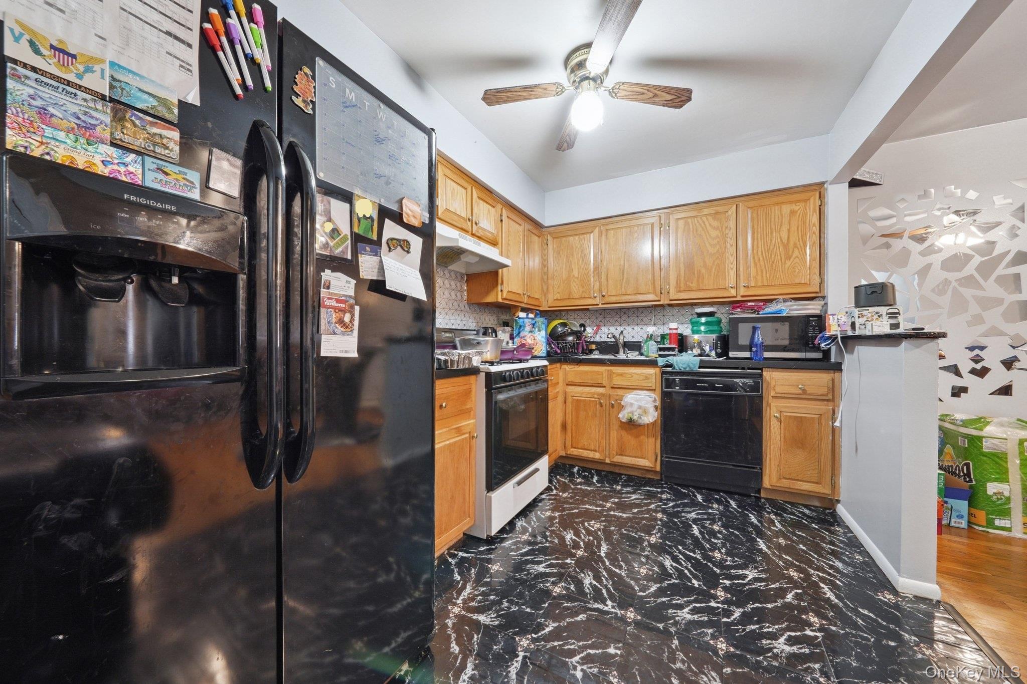 831 E 221st Street Property Photo 19