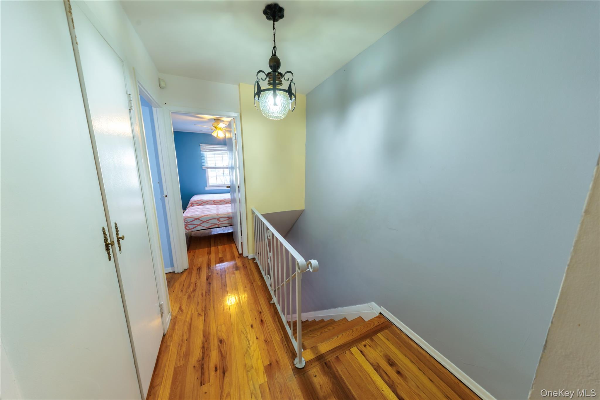 678 Front Street E Property Photo 19