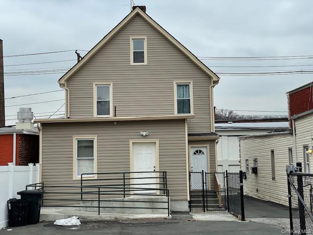82-84 W Railroad Avenue Property Photo 2