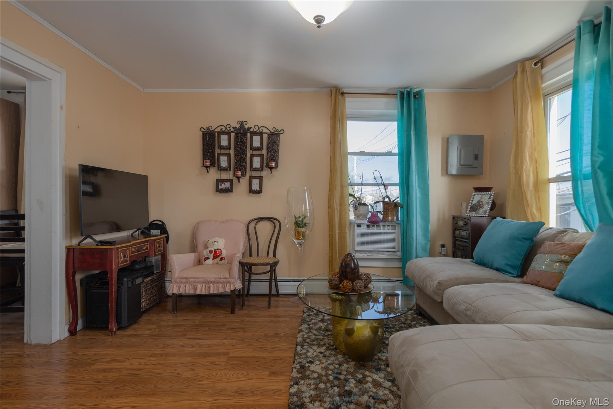 82-84 W Railroad Avenue Property Photo 14
