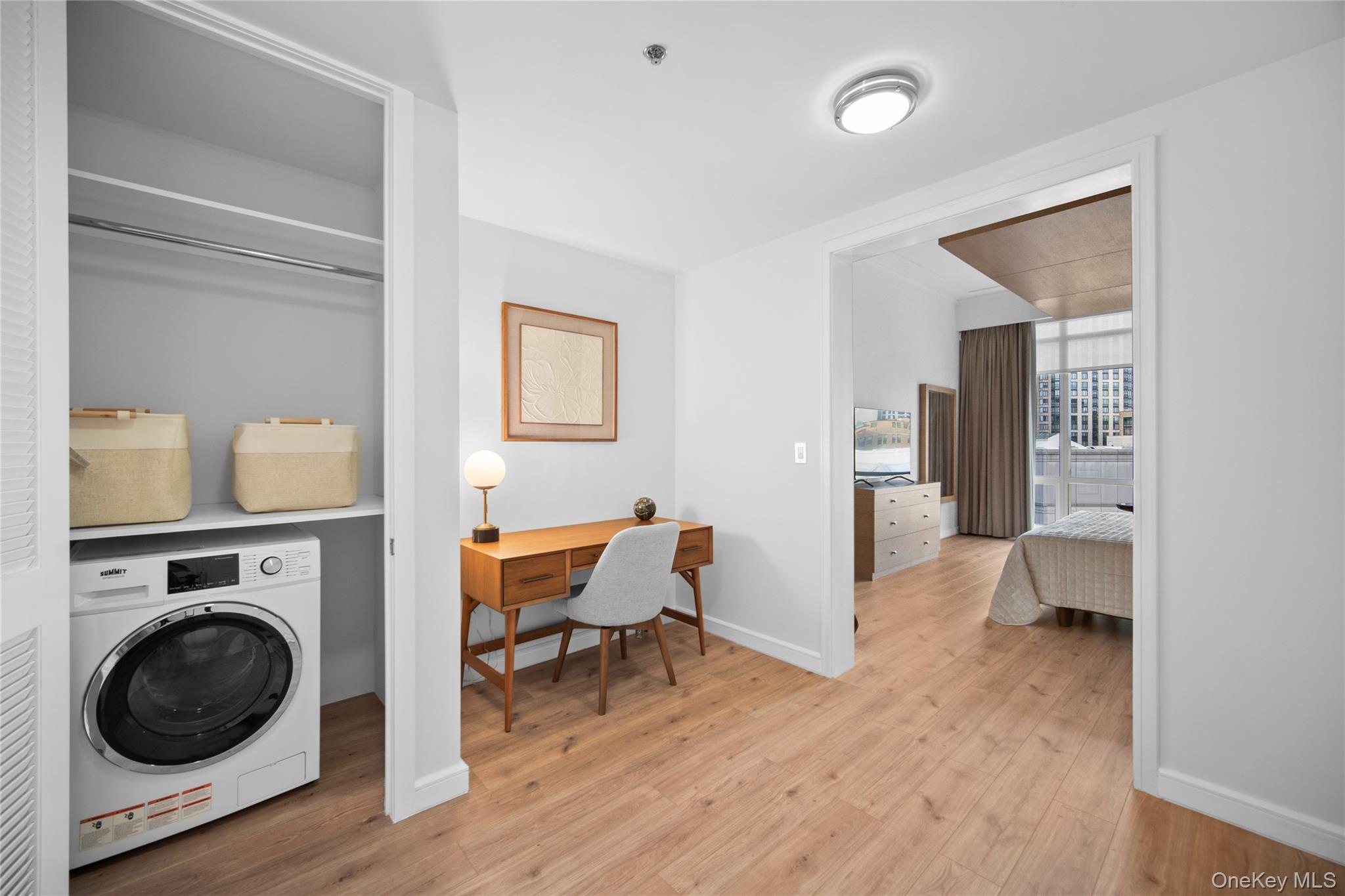 1 Renaissance Square 10c Property Photo 15