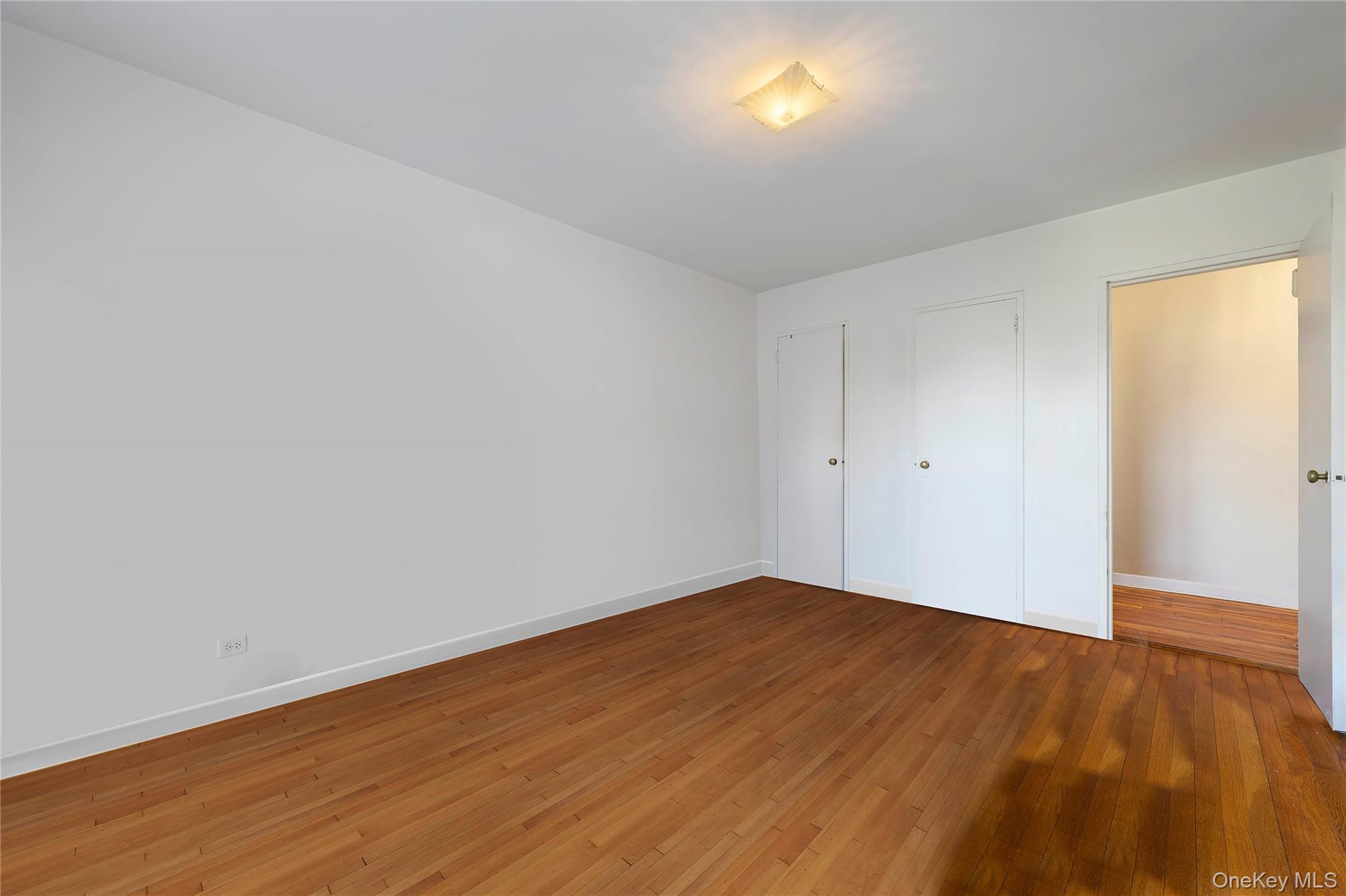 72-81 113th Street 6t Property Photo 11