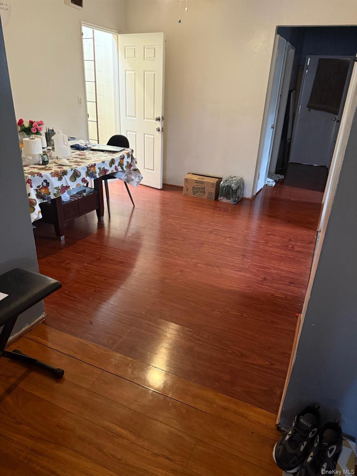 3800 Bronxwood Avenue Property Photo 5