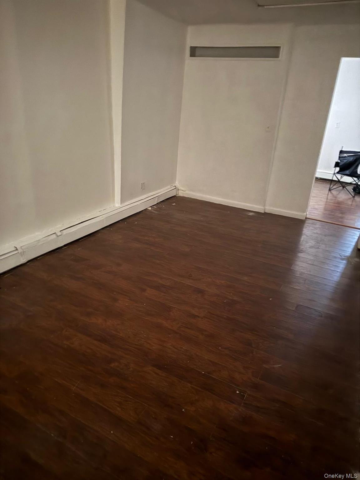 3800 Bronxwood Avenue Property Photo 6