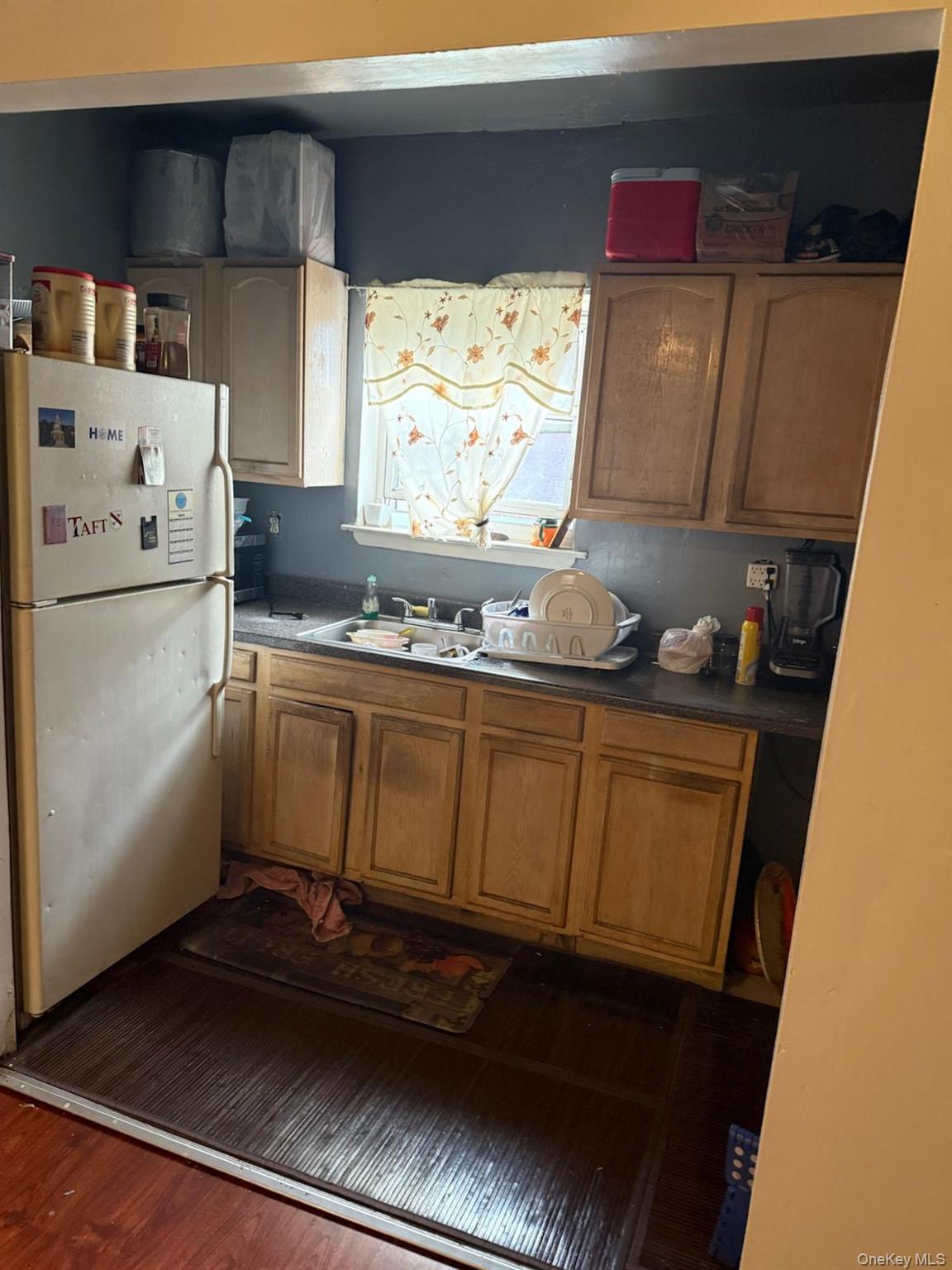 3800 Bronxwood Avenue Property Photo 7