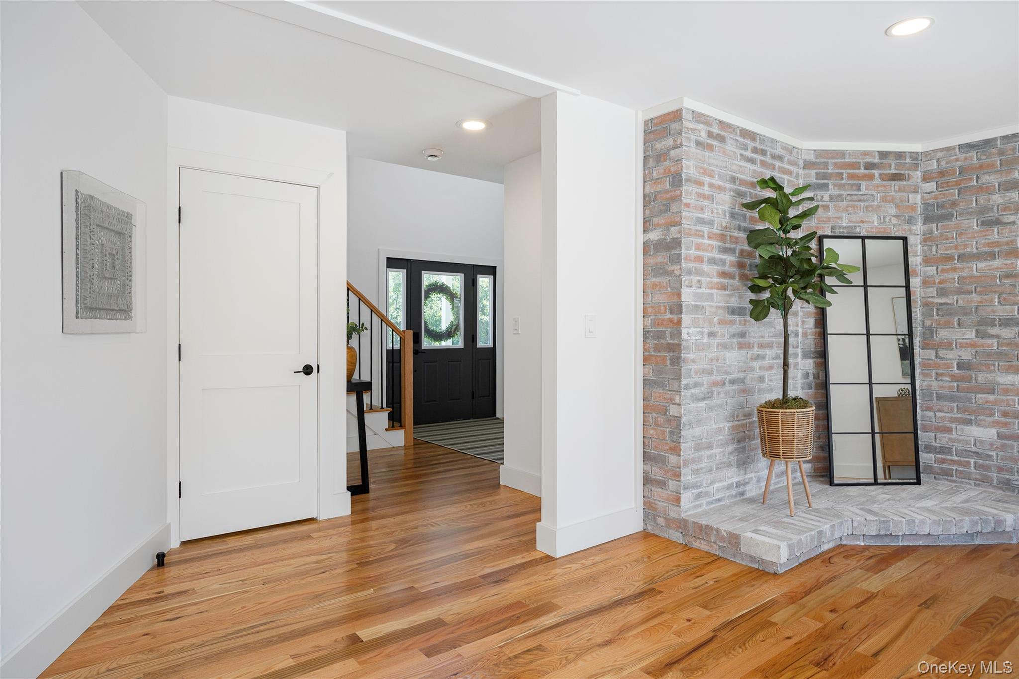 327 Hynes Road Property Photo 19