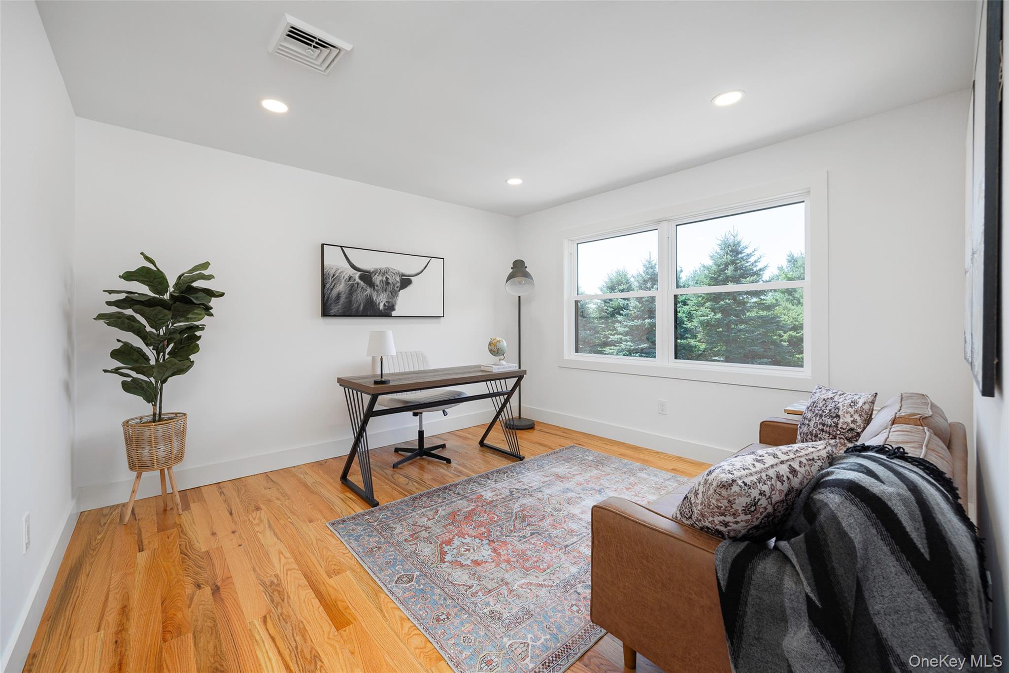 327 Hynes Road Property Photo 33