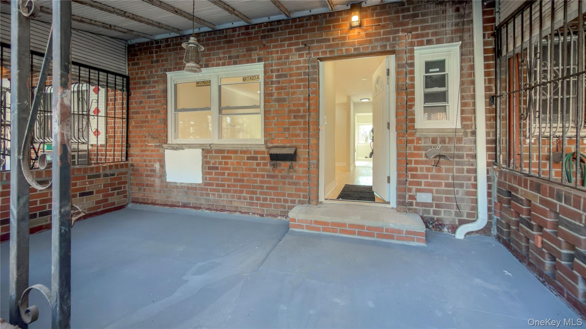 330 Wortman Avenue Property Photo 8