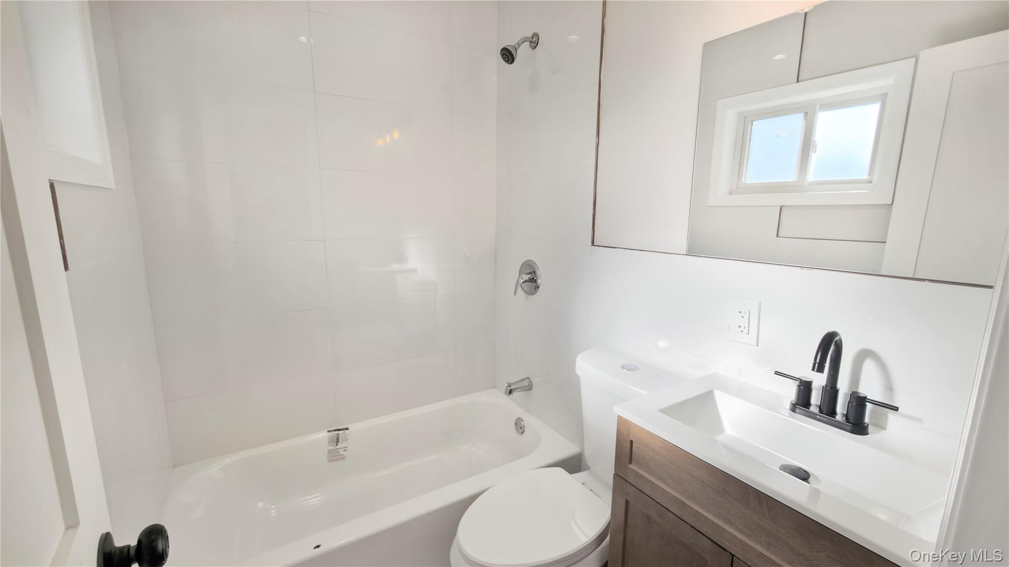 330 Wortman Avenue Property Photo 28