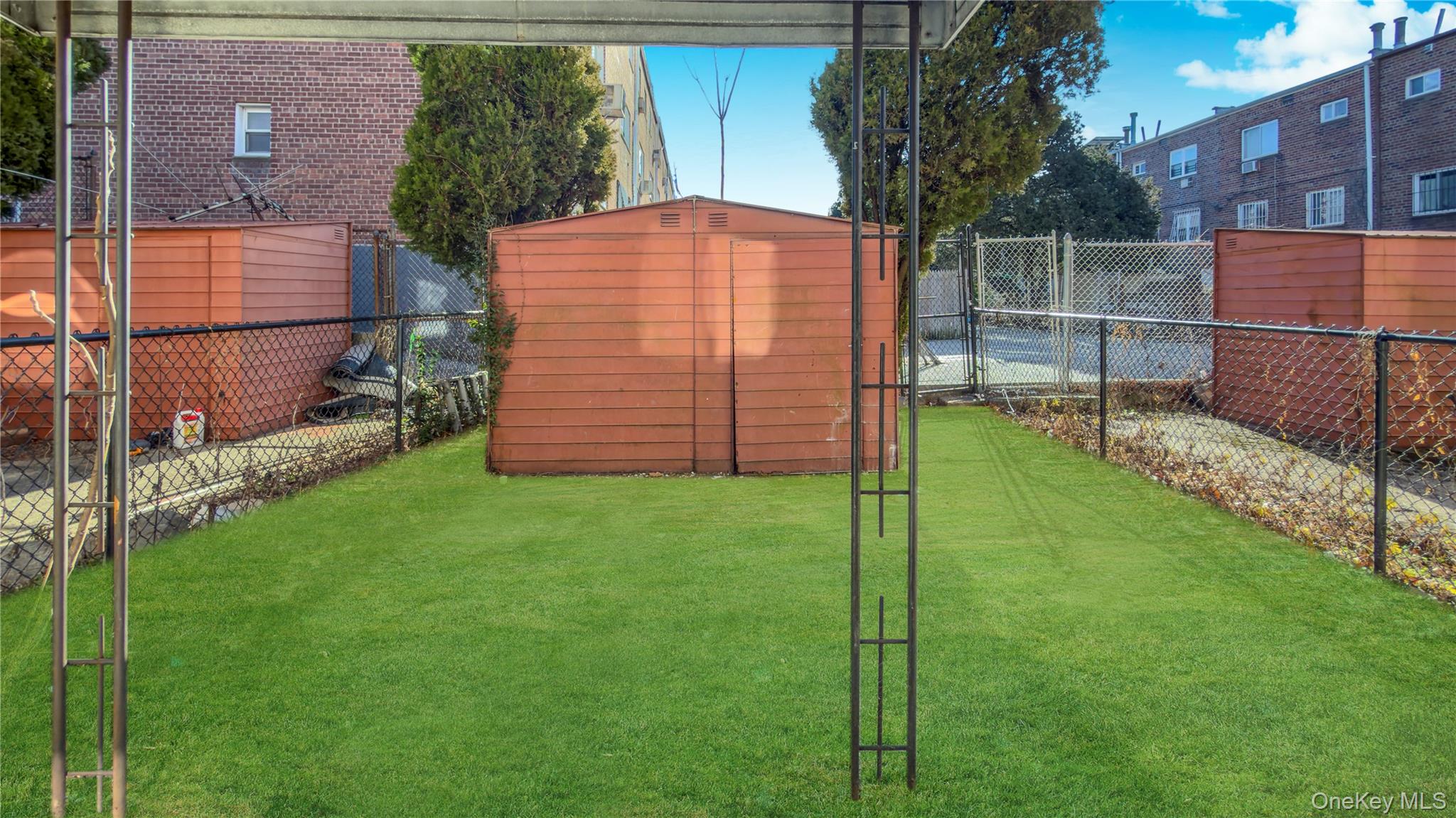 330 Wortman Avenue Property Photo 45