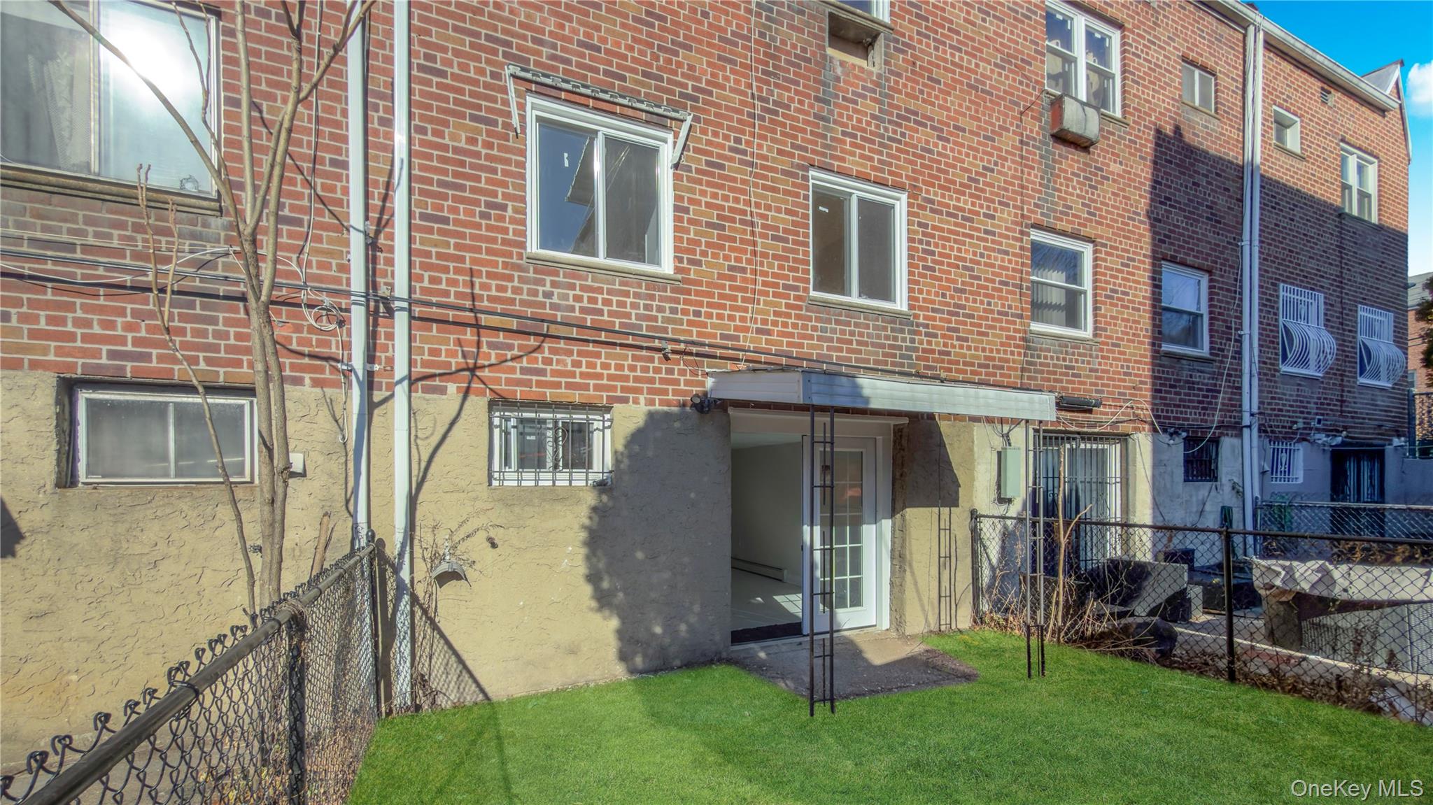 330 Wortman Avenue Property Photo 47
