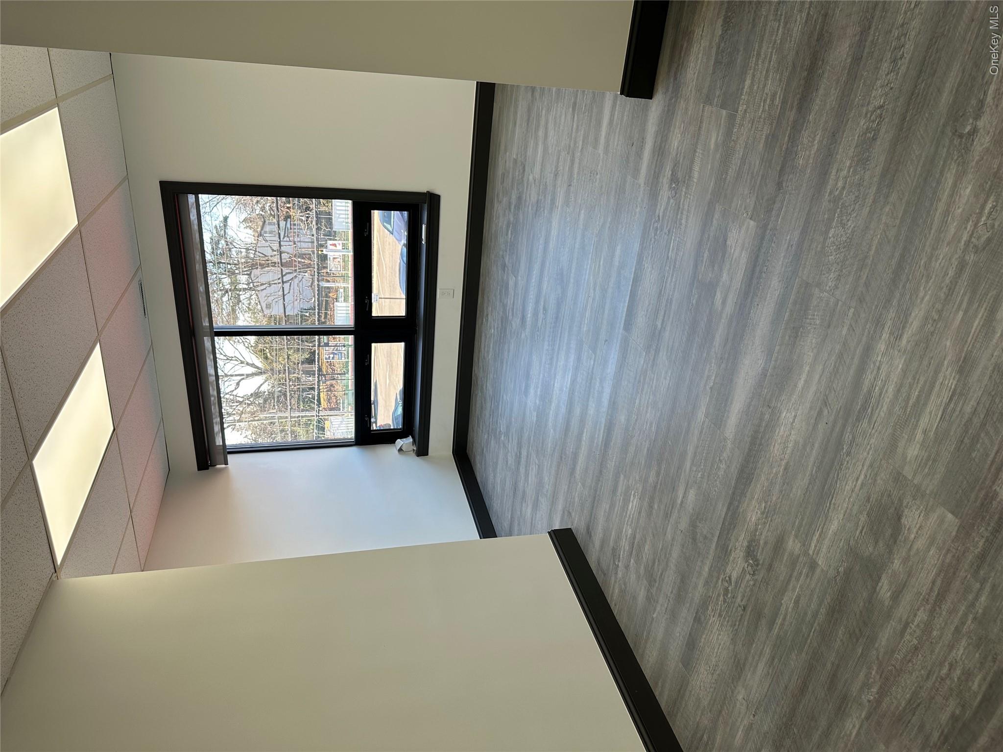 40 Railroad Avenue 101 Property Photo 12