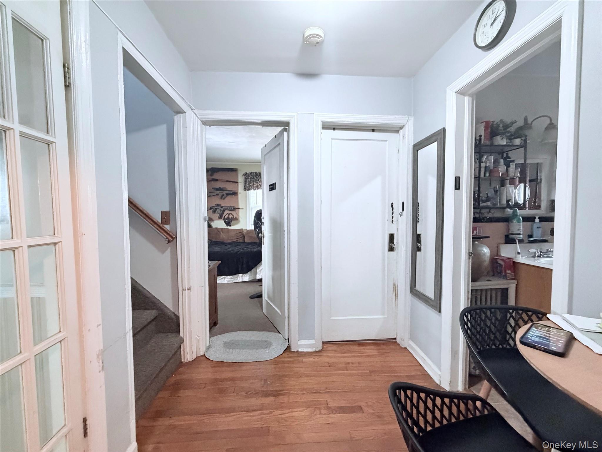 272 Jefferson Avenue Property Photo 4