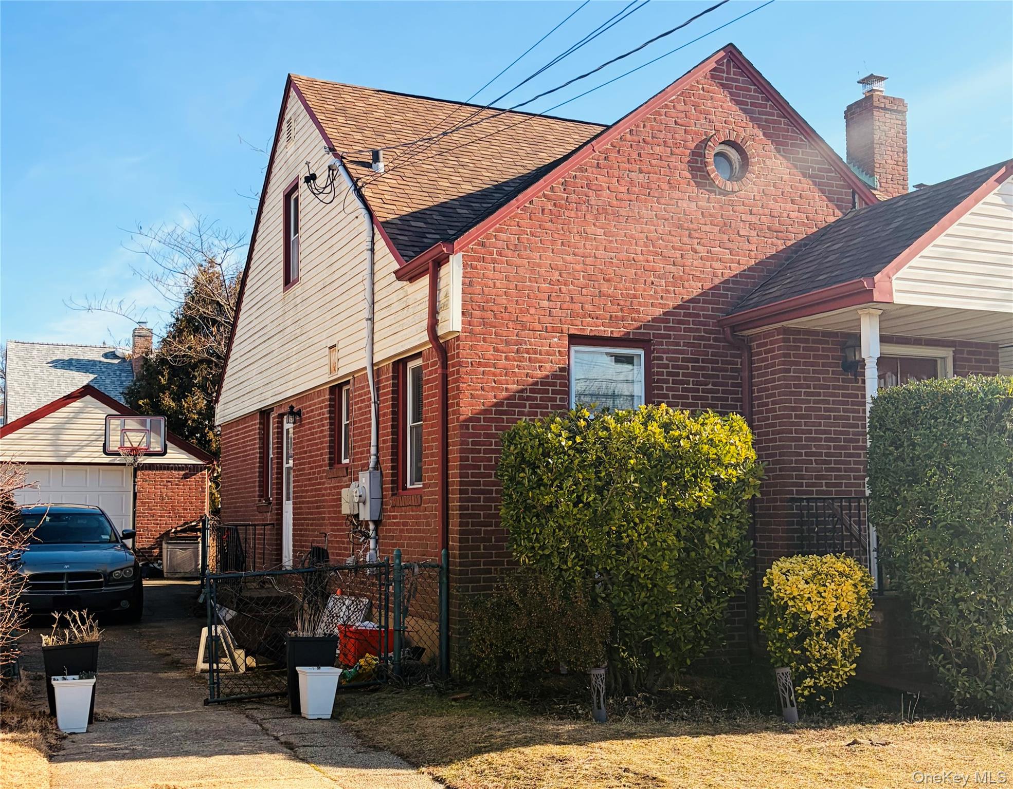 272 Jefferson Avenue Property Photo 14