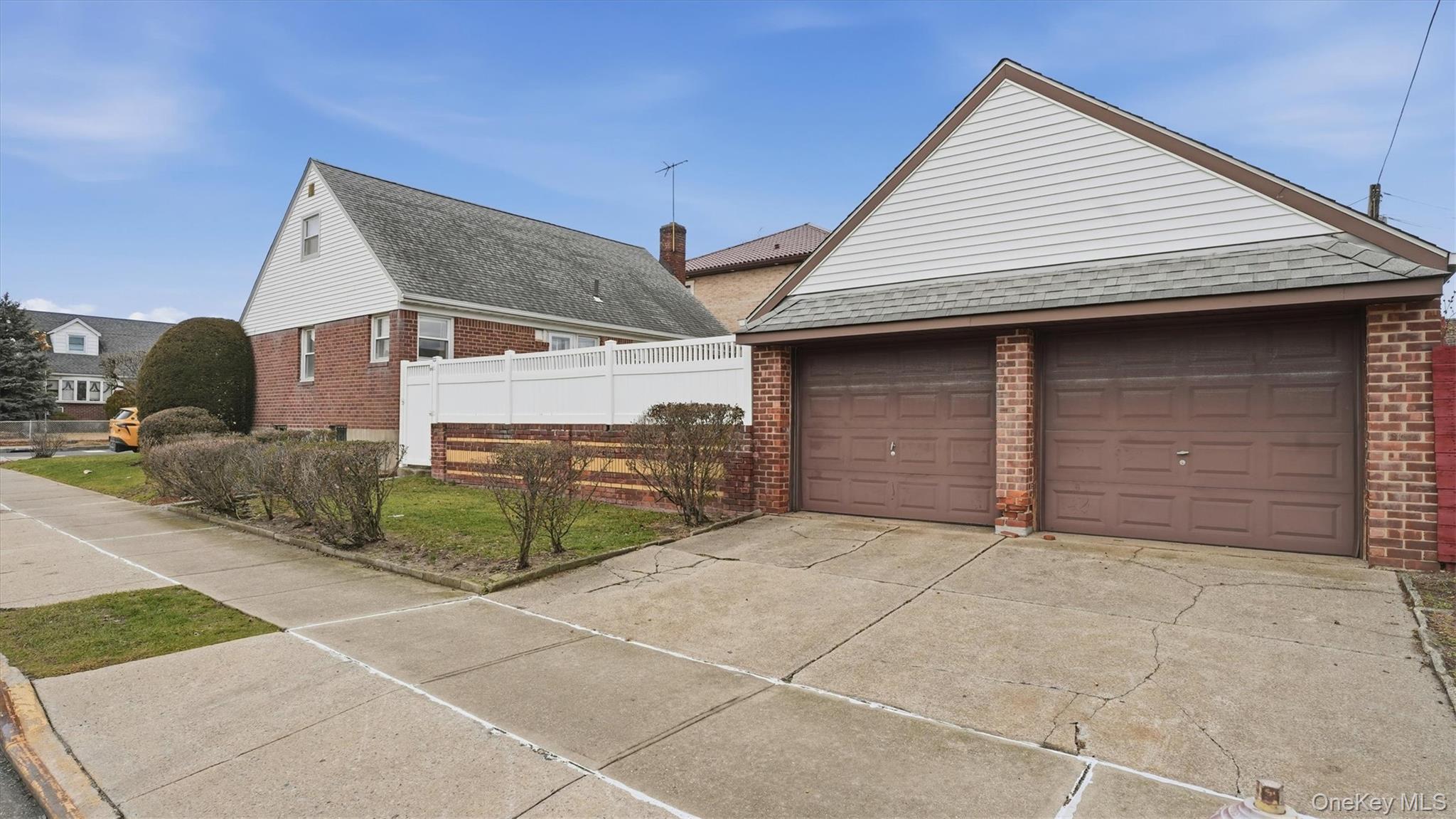8357 251st Street Property Photo 2