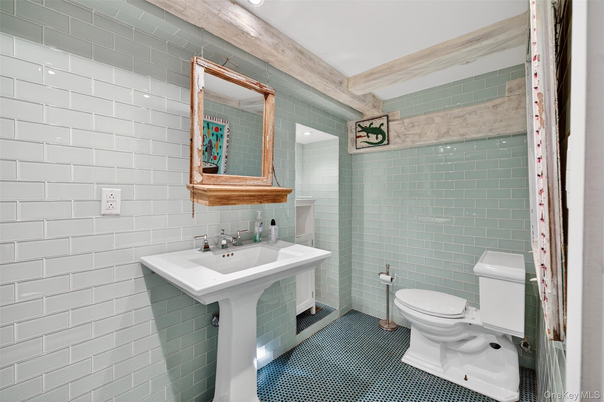 101 Drake Road Property Photo 21