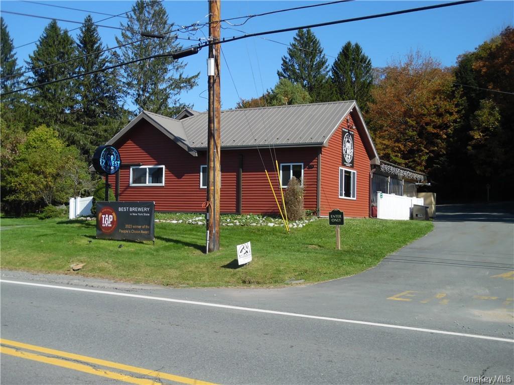 89 Sullivan Avenue Property Photo 2