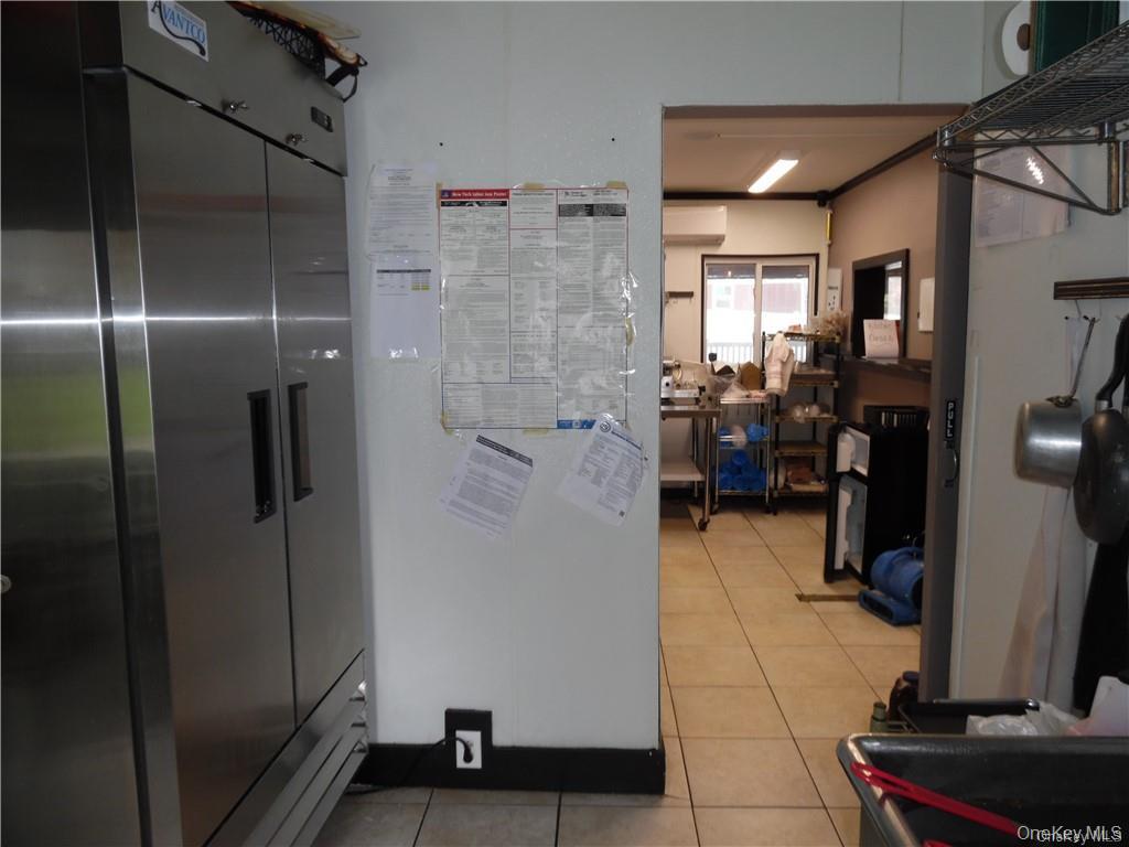 89 Sullivan Avenue Property Photo 12