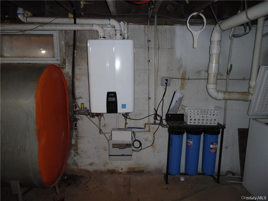 89 Sullivan Avenue Property Photo 17